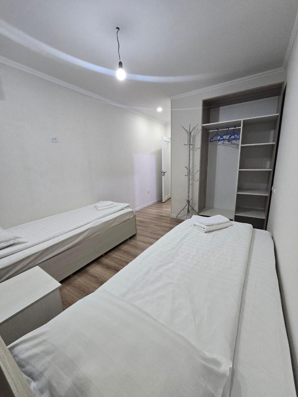 Guesto Hostel Tasjkent Eksteriør billede